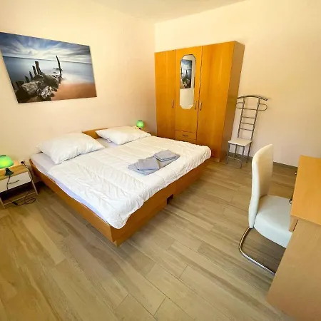 Apartment In 42645