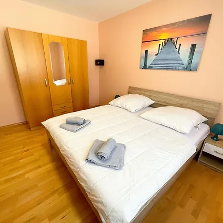 Appartamento In 42645